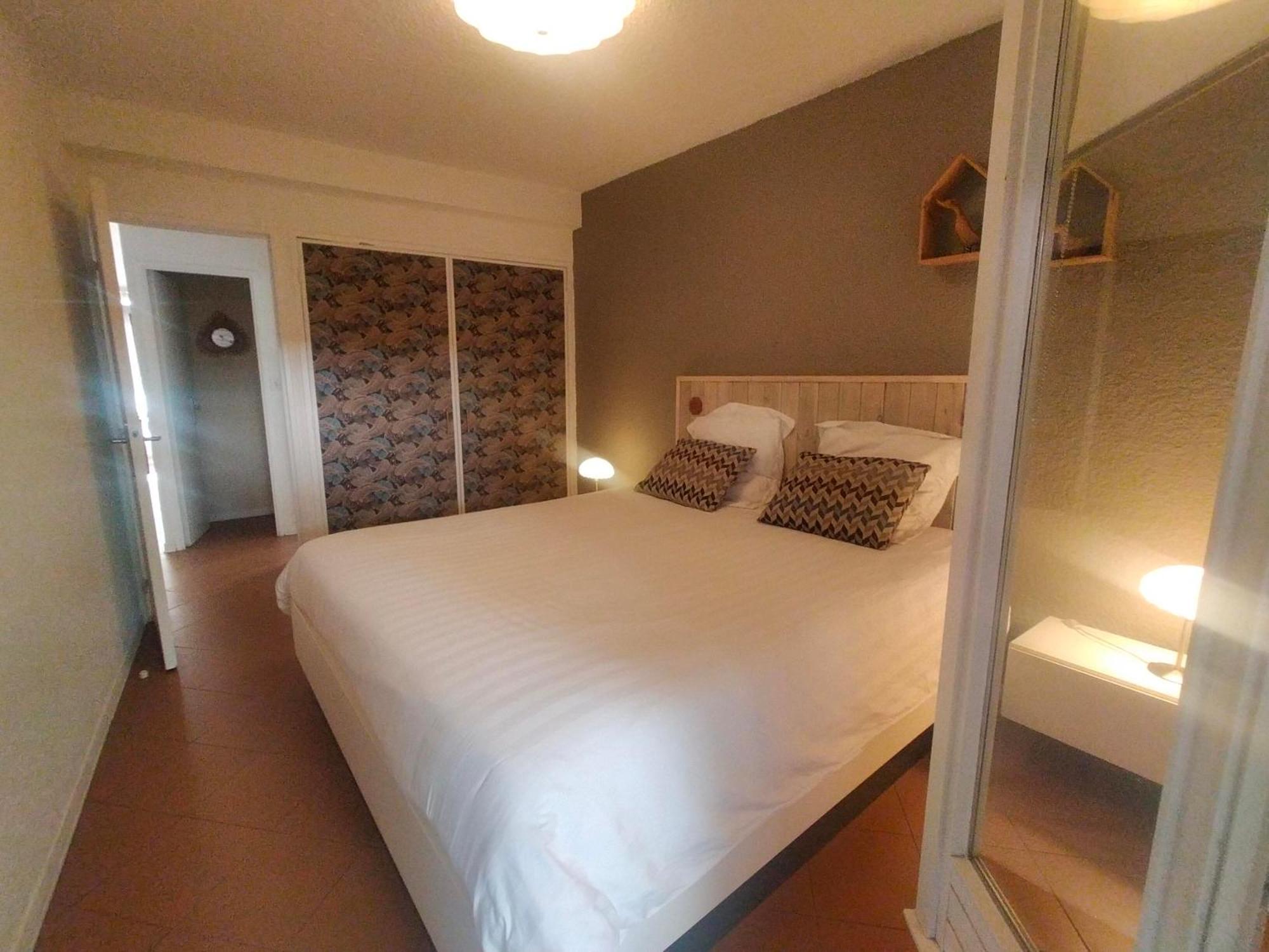 Super 2 A 6 Pers Garage Prive, Centreville, 150m, 2 Terrasses Apartment *